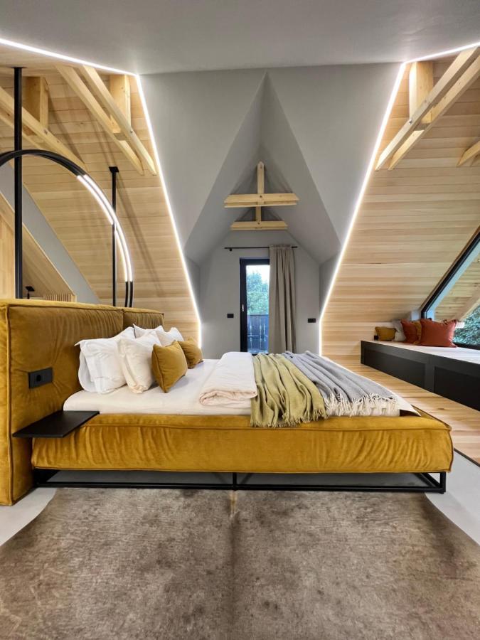 Garden Retreat Junior (Adults Only) Hotell Bran  Eksteriør bilde