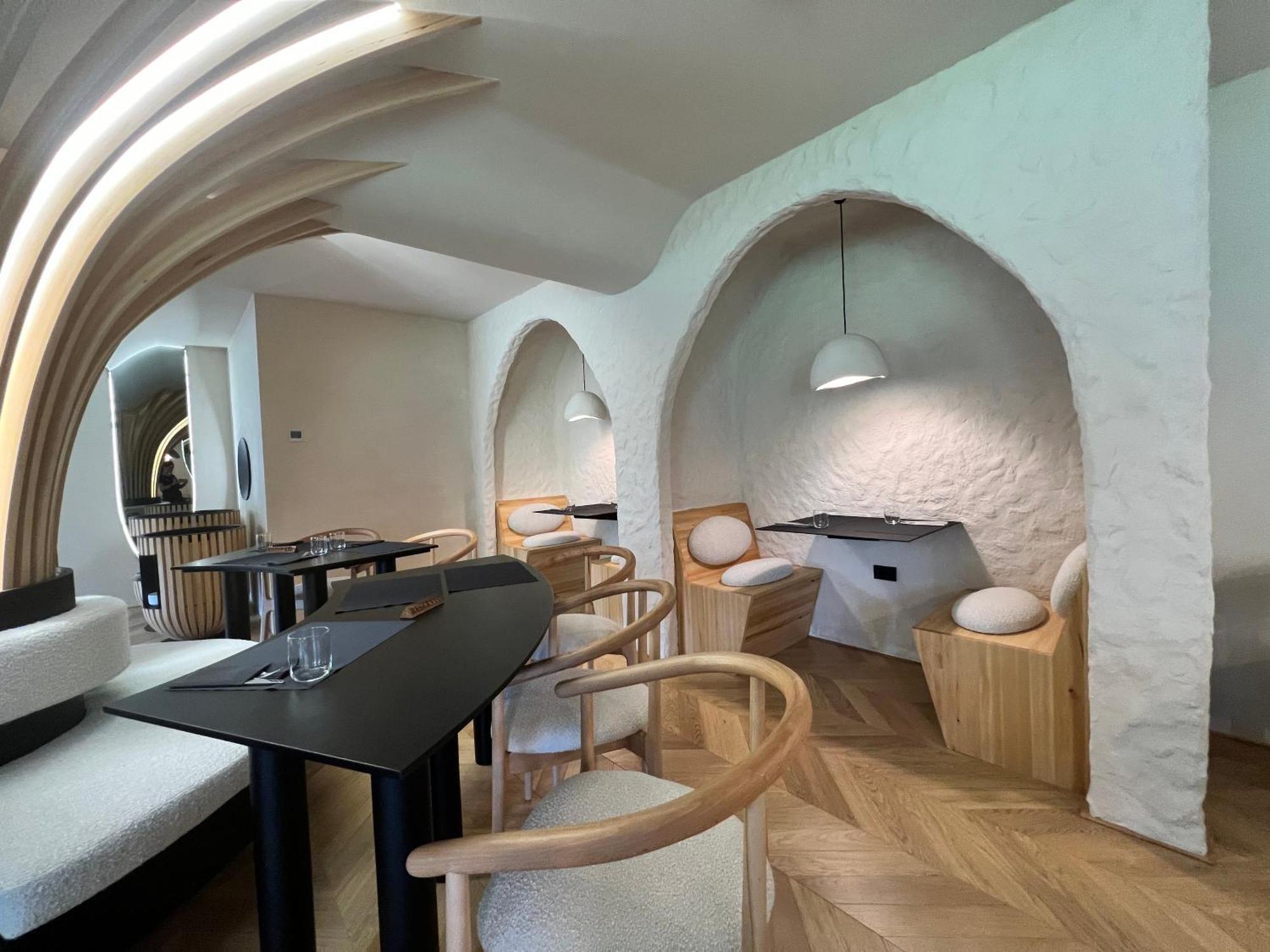 Garden Retreat Junior (Adults Only) Hotell Bran  Eksteriør bilde